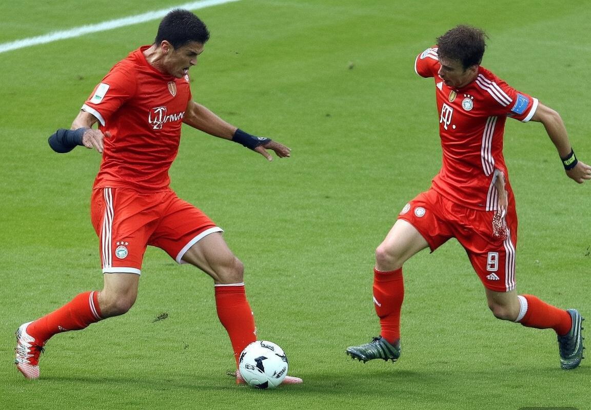 巴塞罗那vs拜仁慕尼黑：欧冠巅峰对决回顾与前瞻(图3)